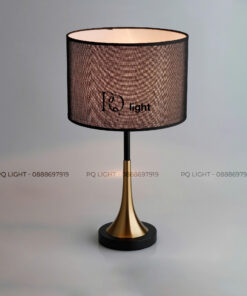 Đèn Bàn Trang Trí - VRG-DB588 (Nâu)