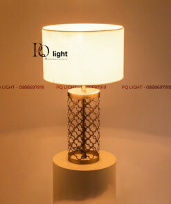 Đèn Bàn Trang Trí - VRG-DB42