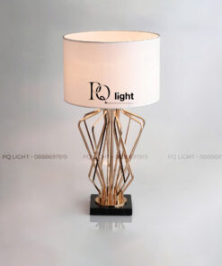 Đèn Bàn Trang Trí - VRG-DB43 (Trắng kem)